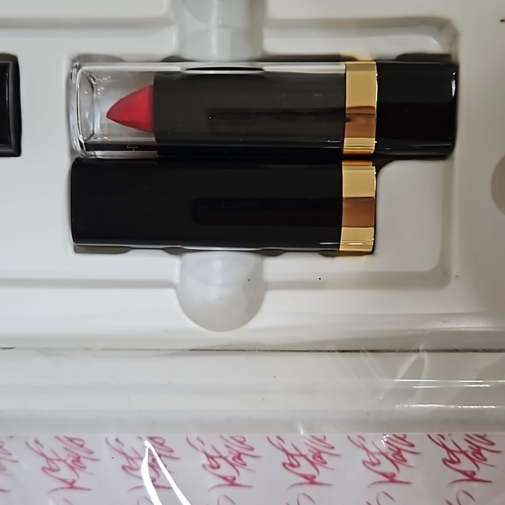 Lord & Taylor Lipstick